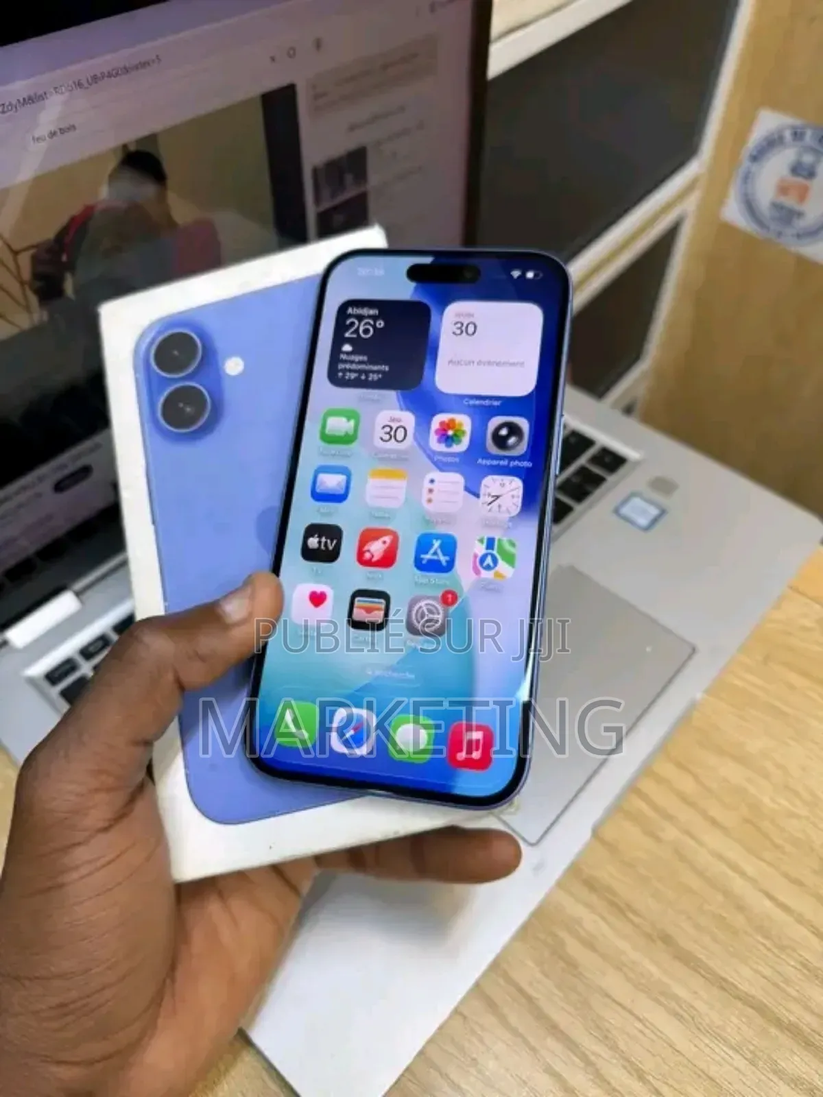 New Apple iPhone 16 128 GB Blue