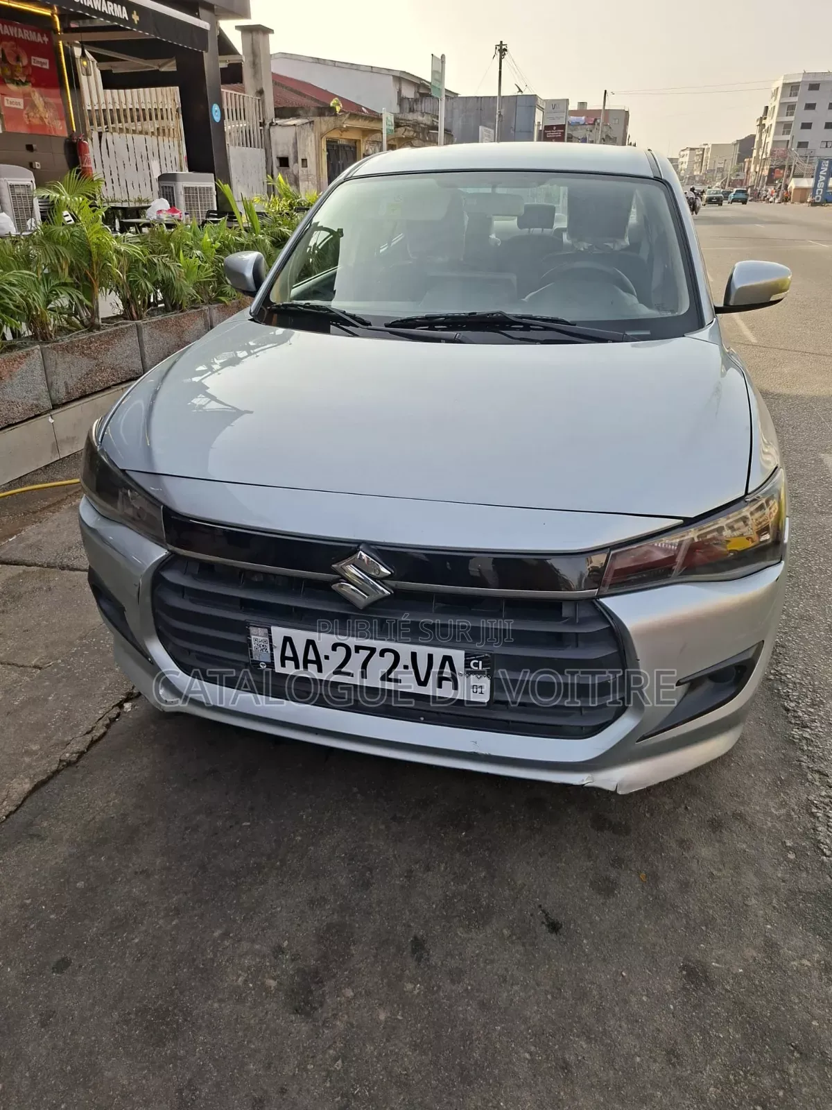 Suzuki Dzire 2025 Gris