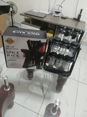 Porte-Épices Rotatif – 18 Bocaux