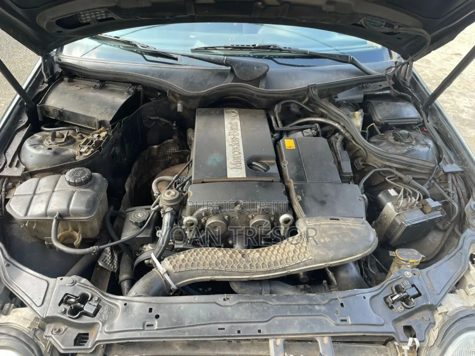 Mercedes-Benz C200 2004 Ivoire