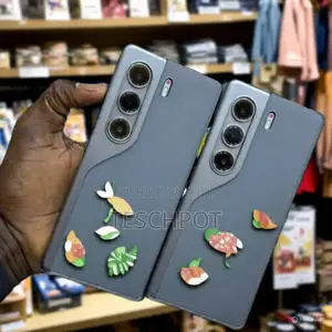 Neuf Tecno Camon 40 Pro 256 GB Noir