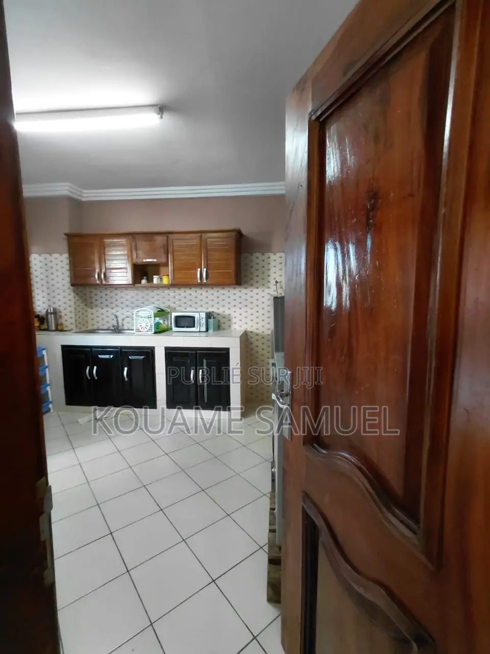 4chbre Duplex dans Grand-Bassam à Louer