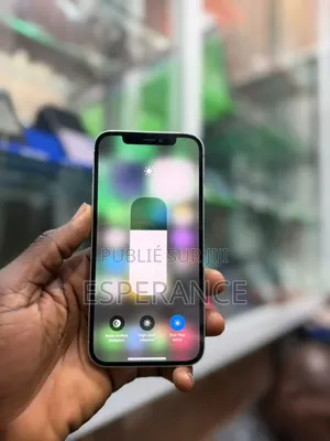 Apple iPhone 12 64 GB Vert