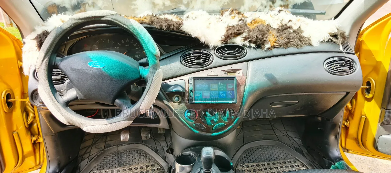 Toyota Corolla 2005 Doré