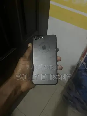 New Apple iPhone 7 Plus 32 GB Black