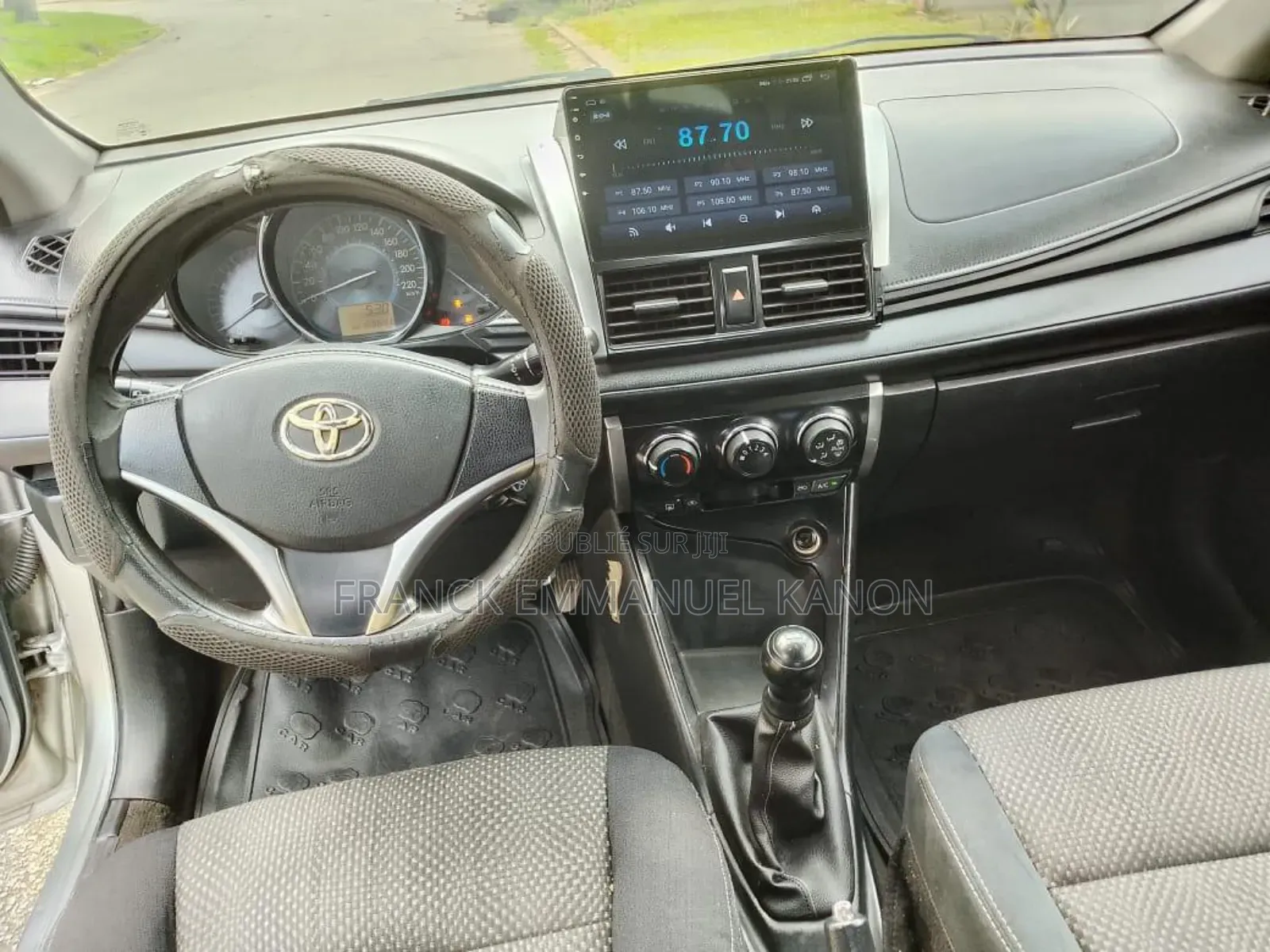 Toyota Yaris SE Hatchback 5dr 2014 Blue