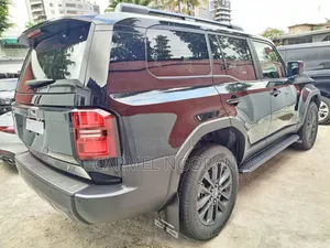 New Toyota Land Cruiser Prado 2025 Black