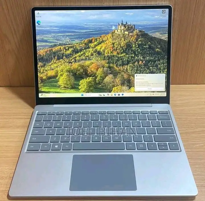 New Ordinateur Portable Microsoft Surface 8GB Intel Core I5 SSD 128GB