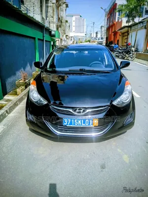 Hyundai Elantra 2022 Black