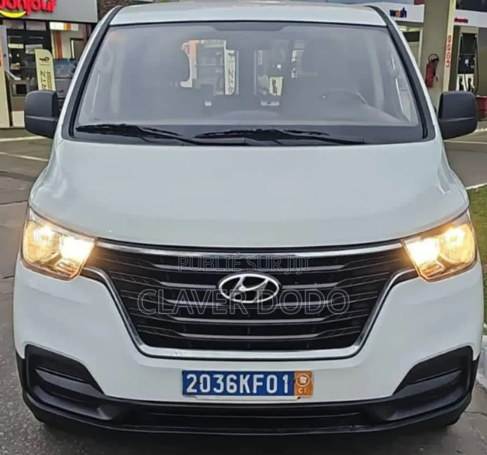 Hyundai H1 2020 Blanc