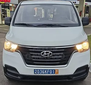 Hyundai H1 2020 Blanc