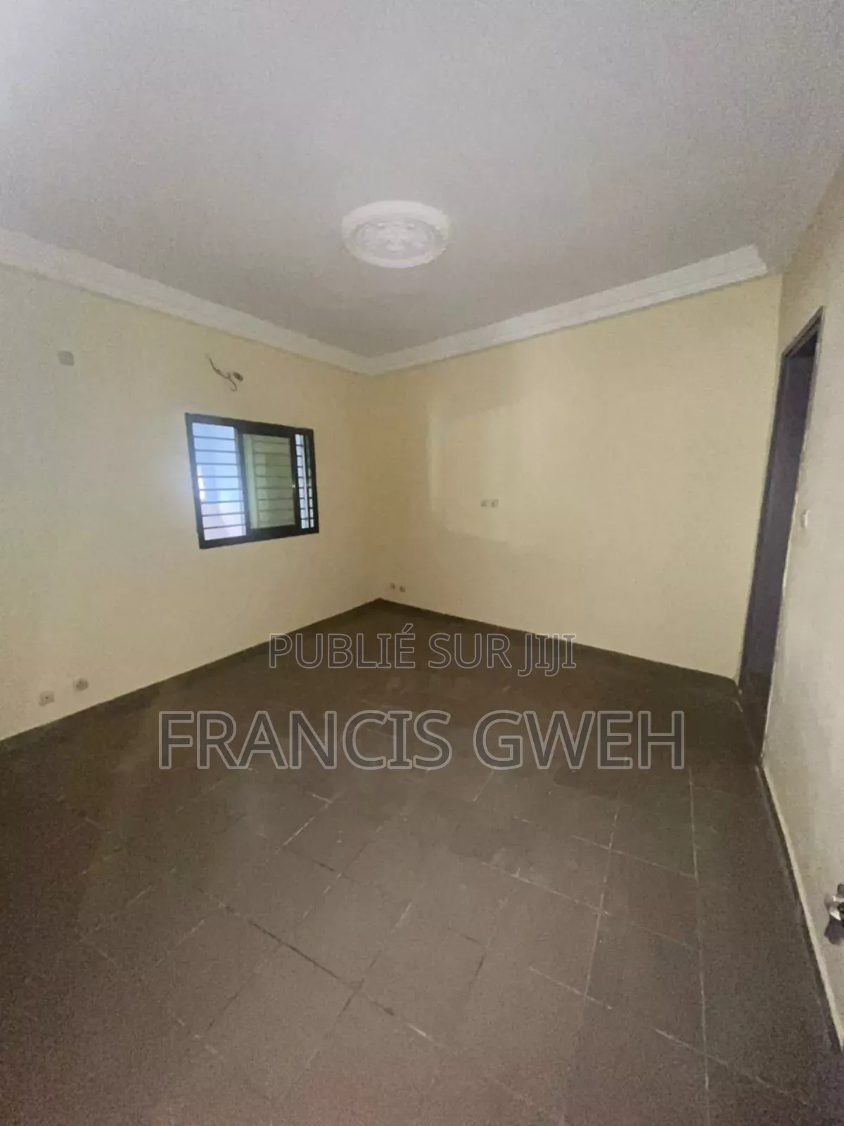 2chbre Appartement dans Francis Gweh, Cocody à Louer