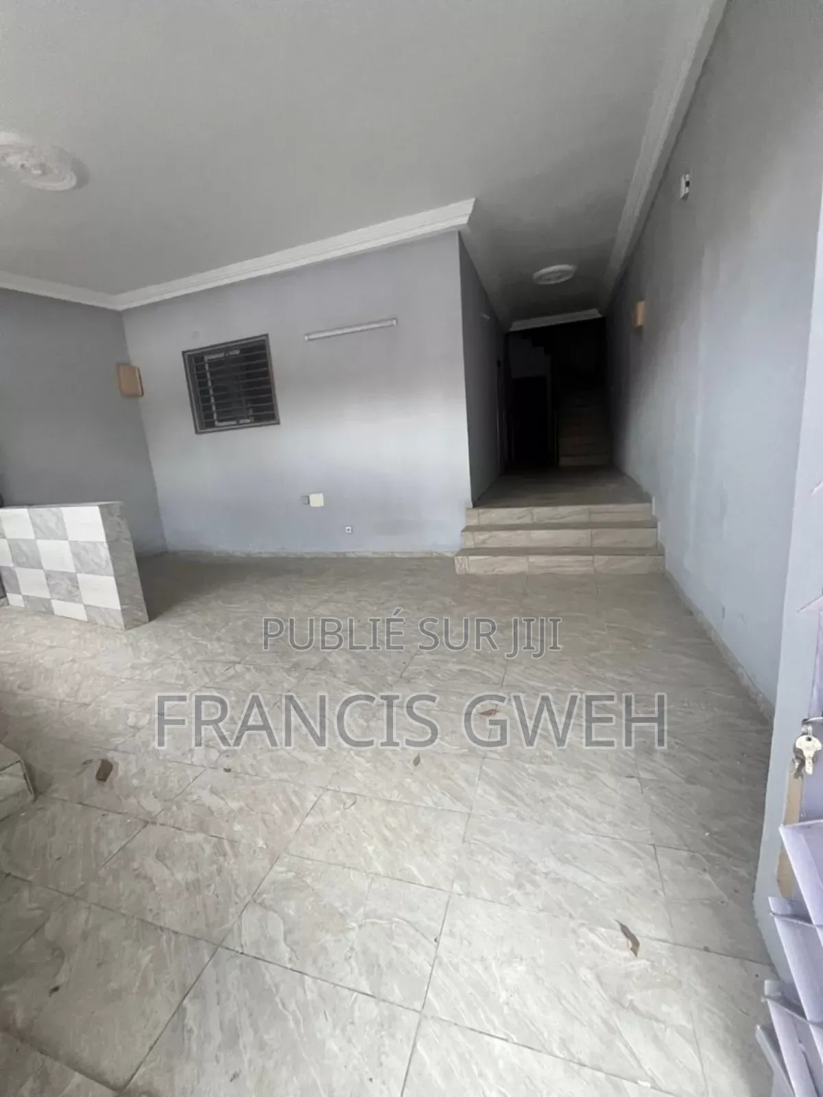 2chbre Appartement dans Francis Gweh, Cocody à Louer