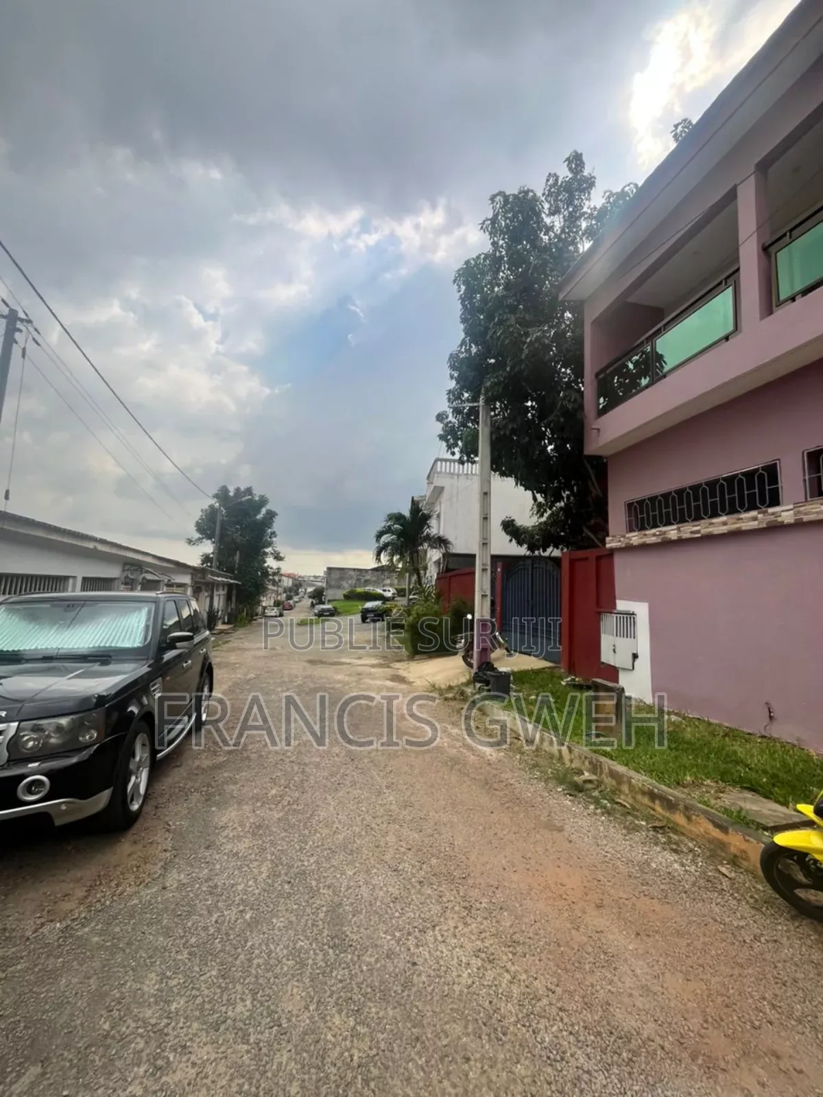 2chbre Appartement dans Francis Gweh, Cocody à Louer