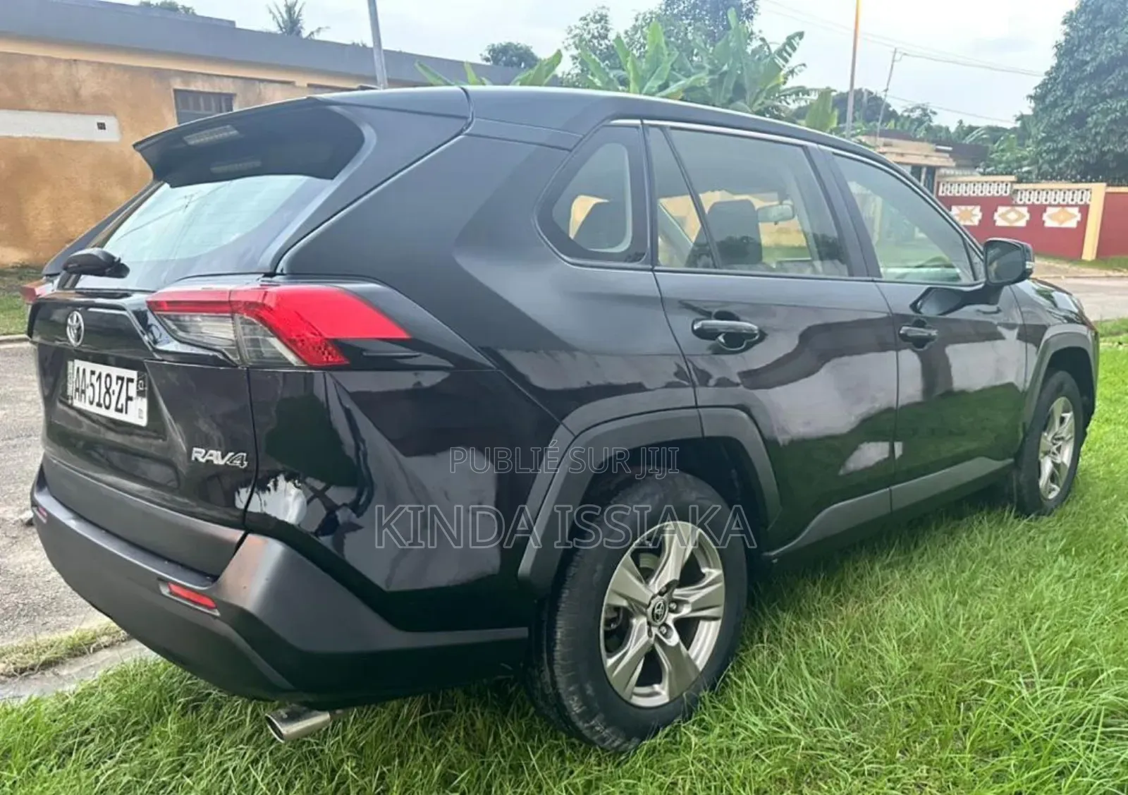 Toyota RAV4 2021 Black