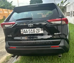Toyota RAV4 2021 Black