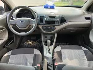 Kia Picanto 2017 Black