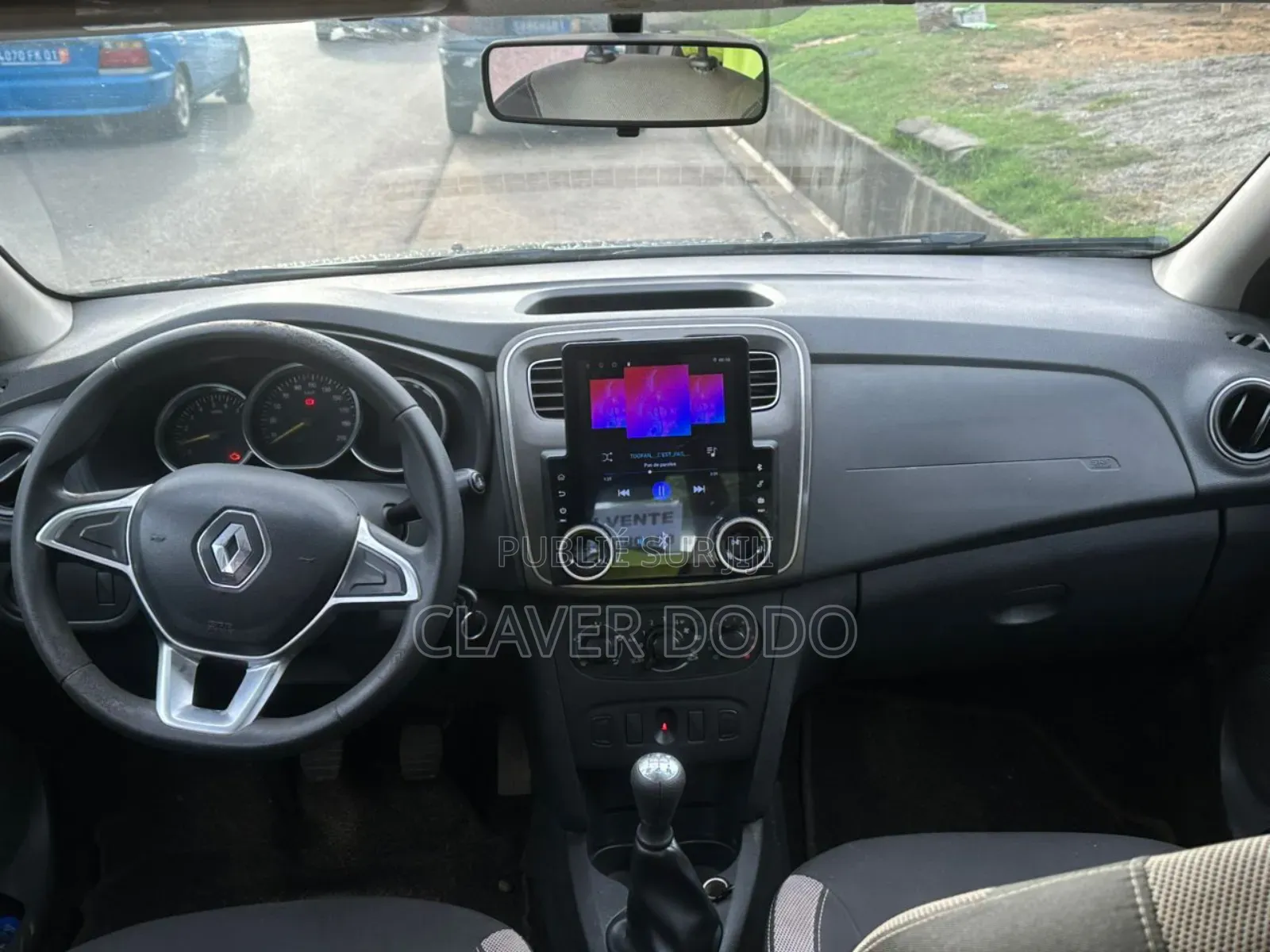 Renault Sandero 2020 Blue
