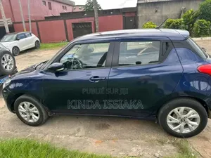 Suzuki Swift RS 2025 Blue