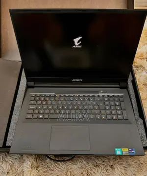 New Ordinateur Portable Gigabyte AORUS 17X 64GB Intel Core I9 SSD 2T