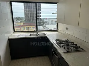 Furnished 2chbre Appartement dans Location Immobilière, Le Plateau