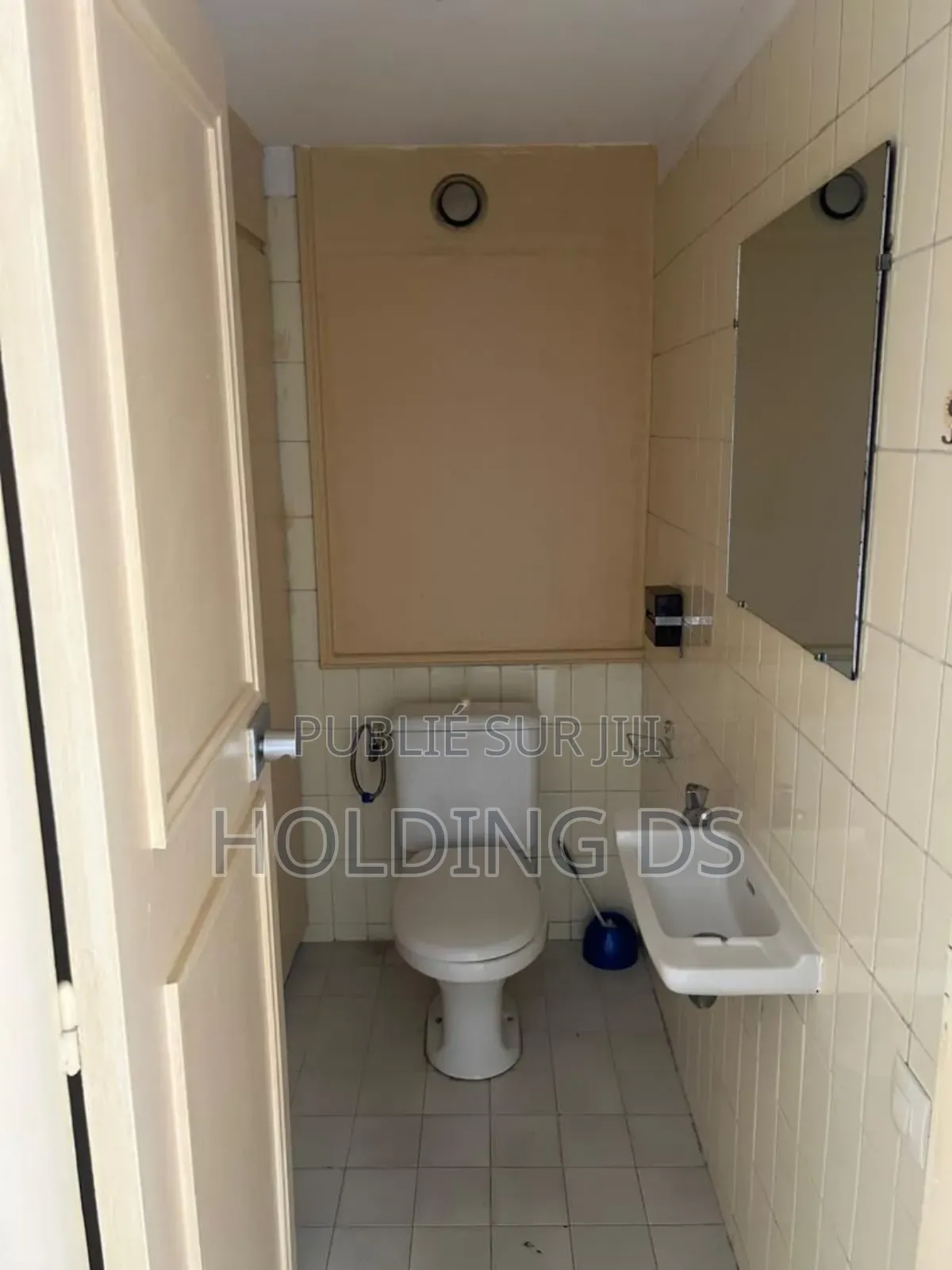 Furnished 2chbre Appartement dans Location Immobilière, Le Plateau