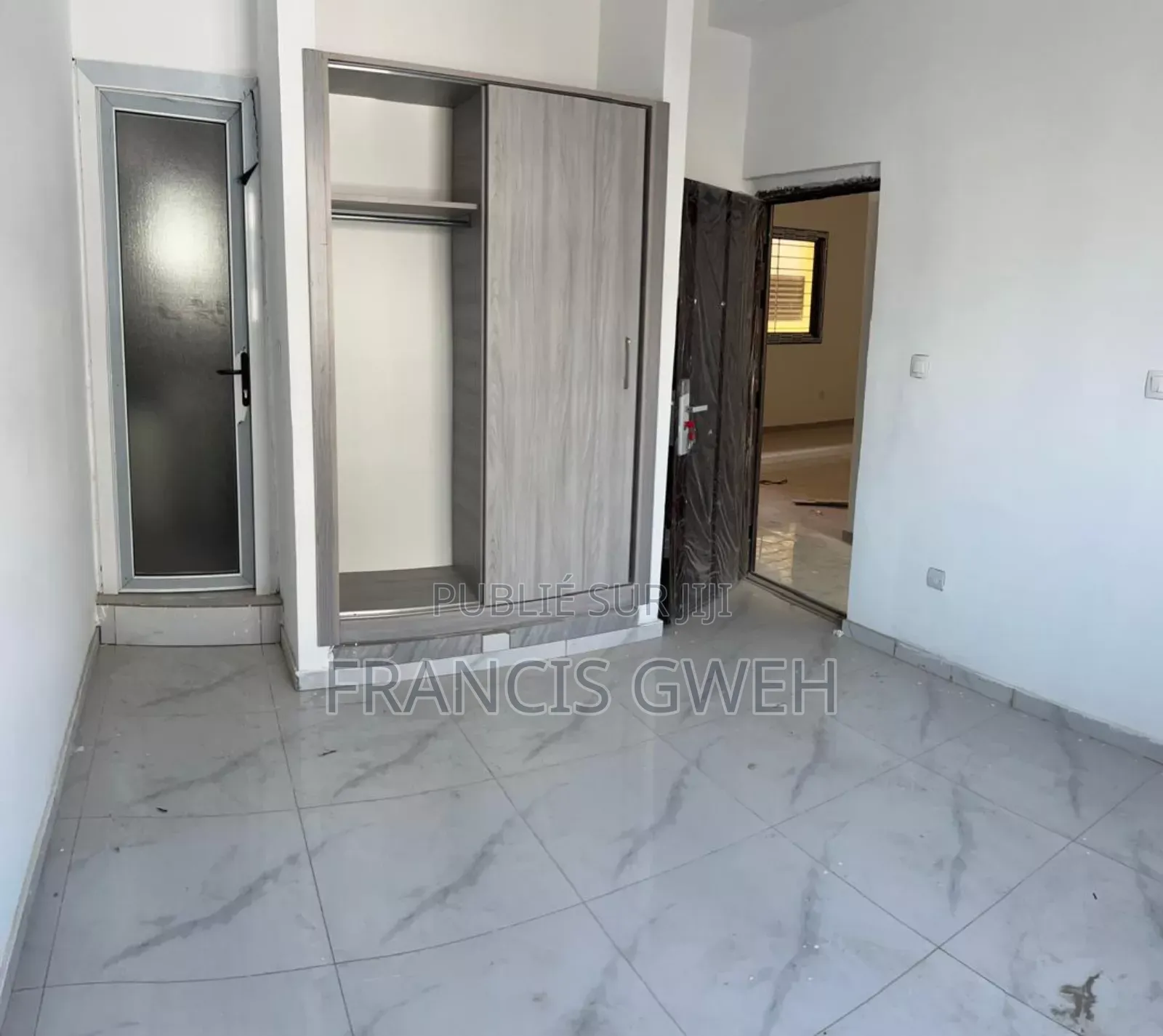 2chbre Appartement dans Francis Gweh, Cocody à Louer