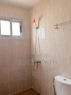 2chbre Appartement dans Francis Gweh, Cocody à Louer