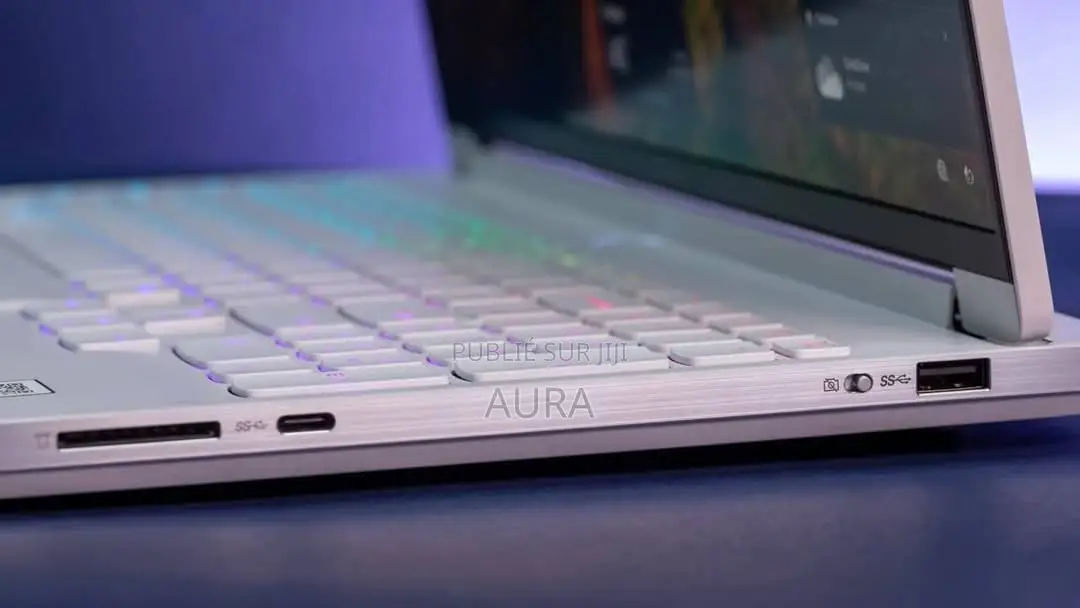 New Ordinateur portable Lenovo Legion 7 32GB Intel Core Ultra 9 SSD 1T