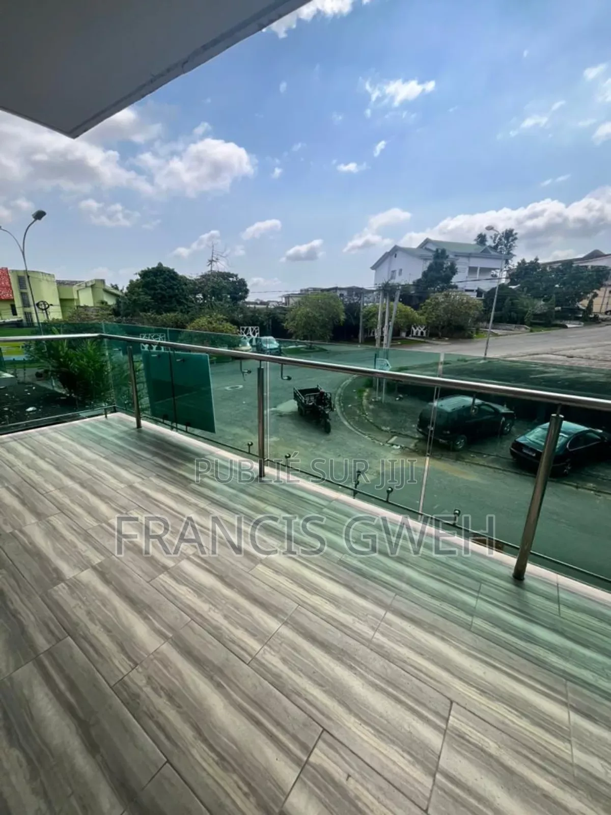 2chbre Appartement dans Francis Gweh, Cocody à Louer