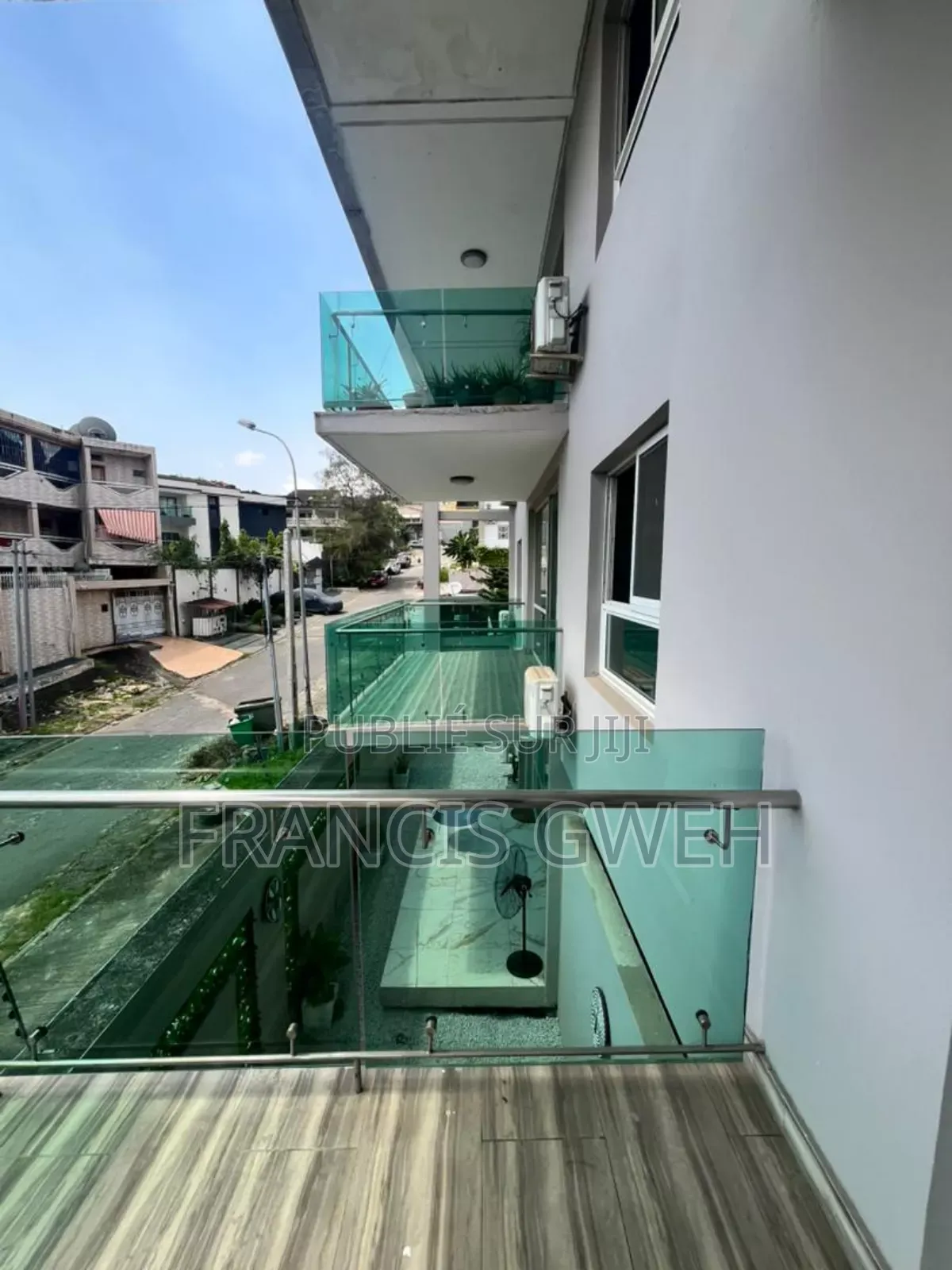 2chbre Appartement dans Francis Gweh, Cocody à Louer