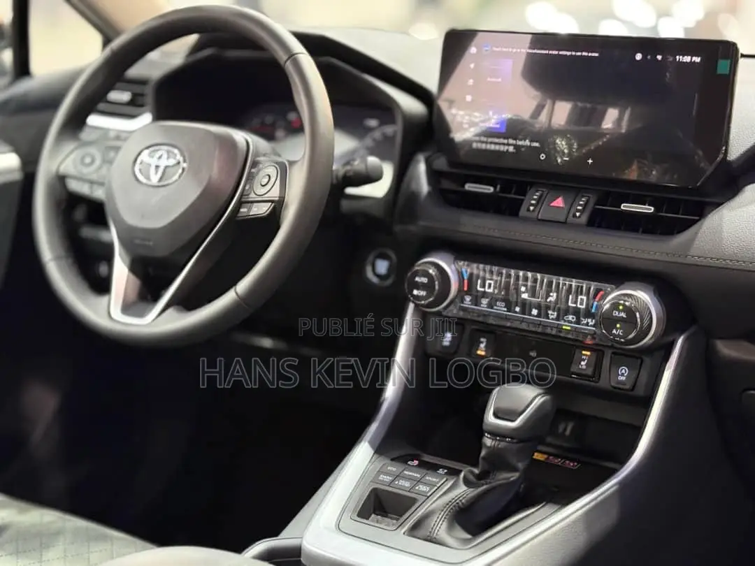 Toyota RAV4 2025 Blanc