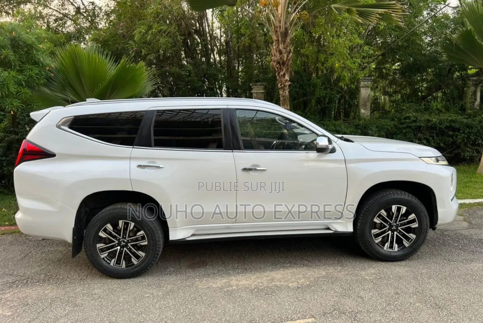 Mitsubishi Pajero 2023 Blanc