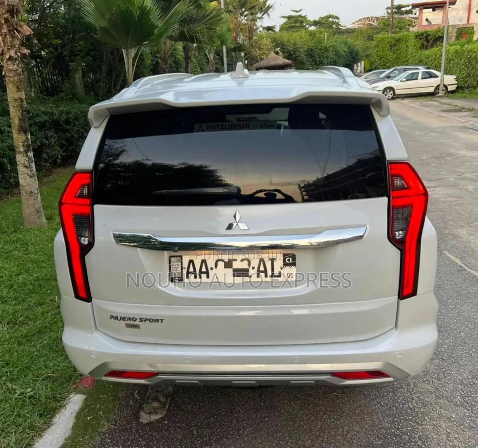 Mitsubishi Pajero 2023 Blanc