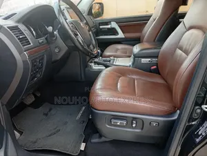 Toyota Land Cruiser 2021 Black