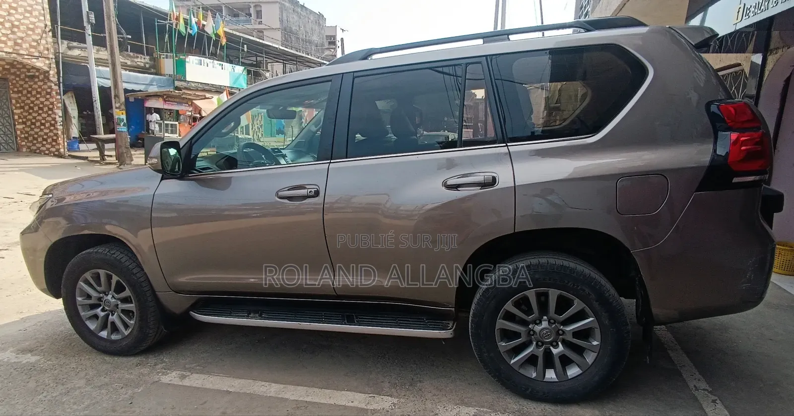 Toyota Land Cruiser Prado 4.0 2021 Gris