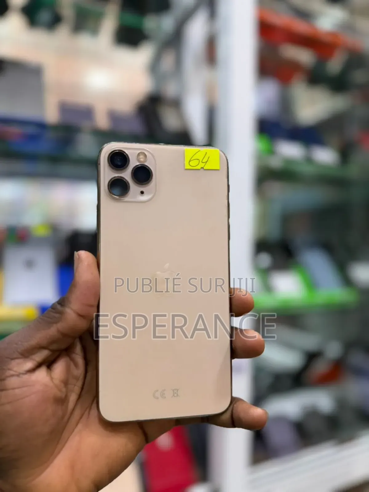 Apple iPhone 11 Pro Max 64 GB Doré