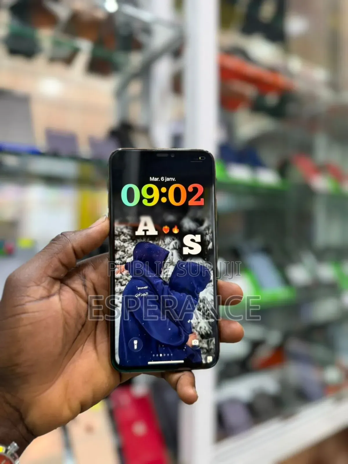 Apple iPhone 11 Pro Max 64 GB Doré