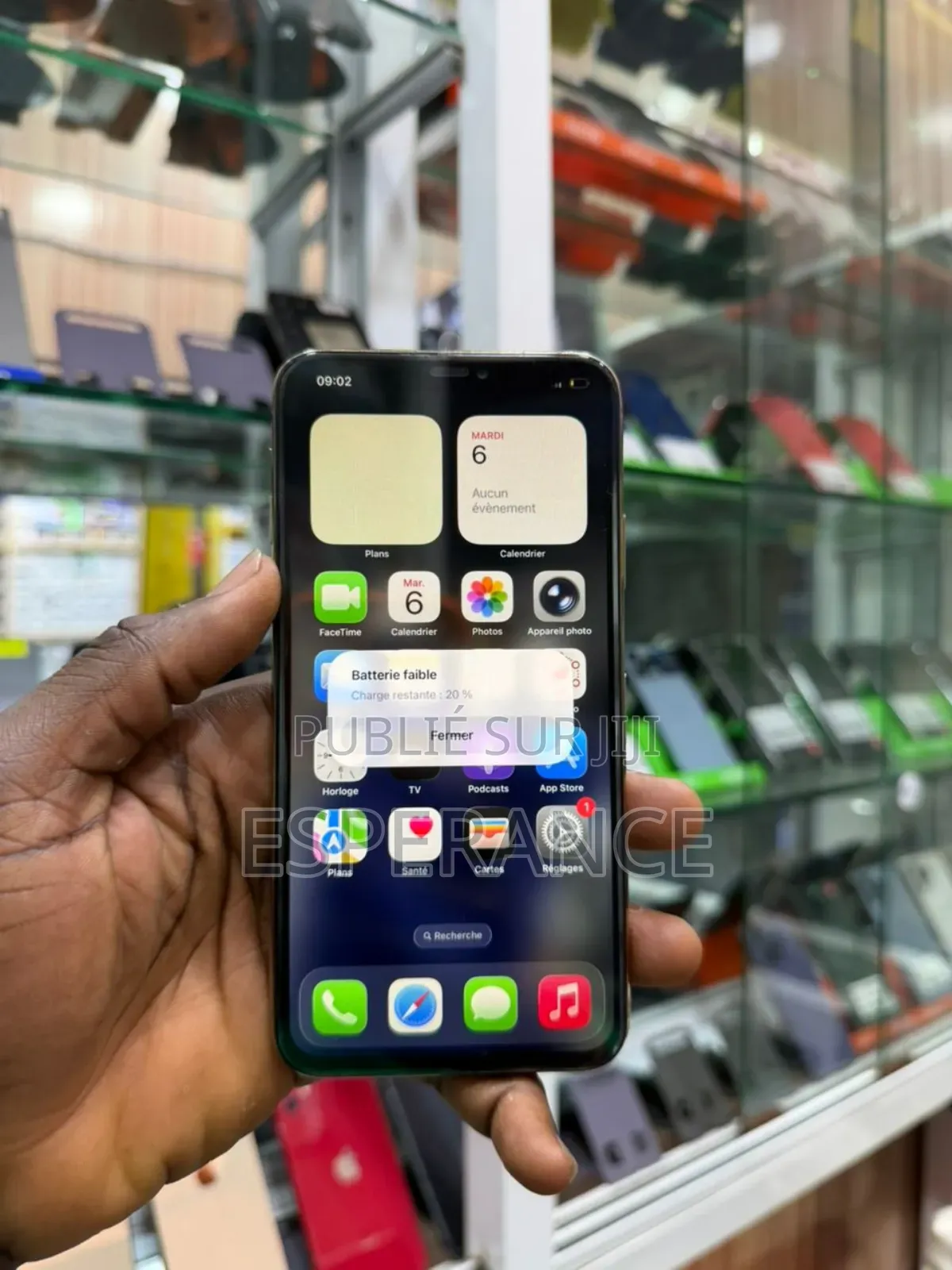 Apple iPhone 11 Pro Max 64 GB Doré