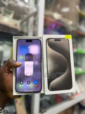 Apple iPhone 15 Pro Max 256 GB Gris