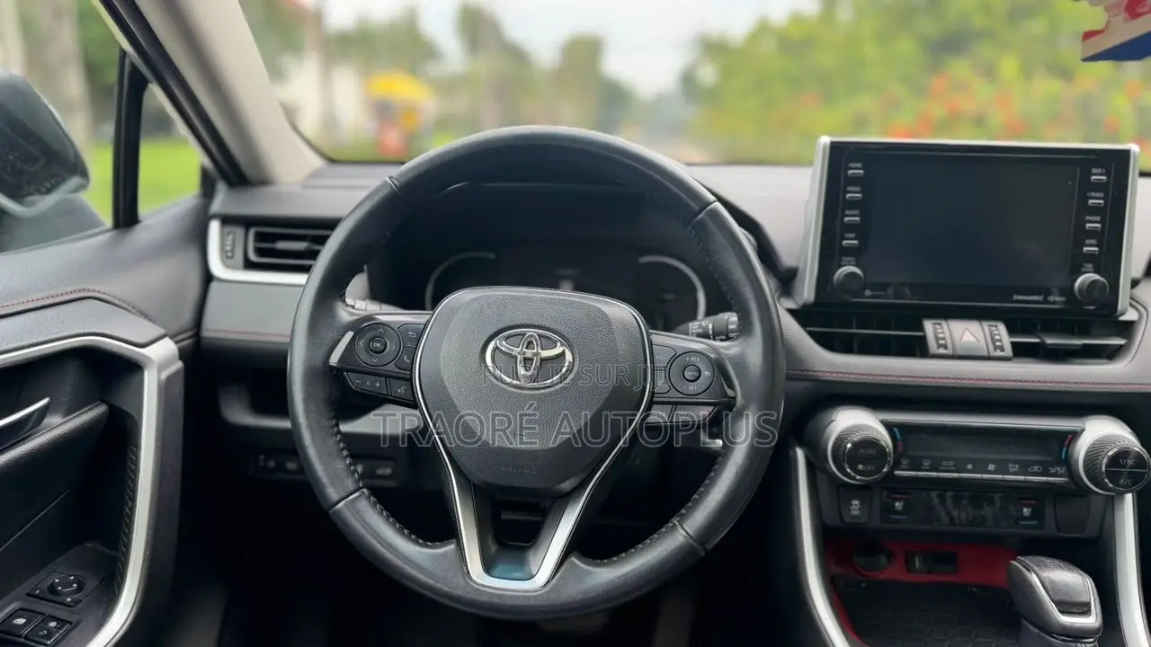 Toyota RAV4 TRD Off Road 2022 Gris