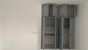 1chbre Appartement dans Francis Gweh, Cocody à Louer