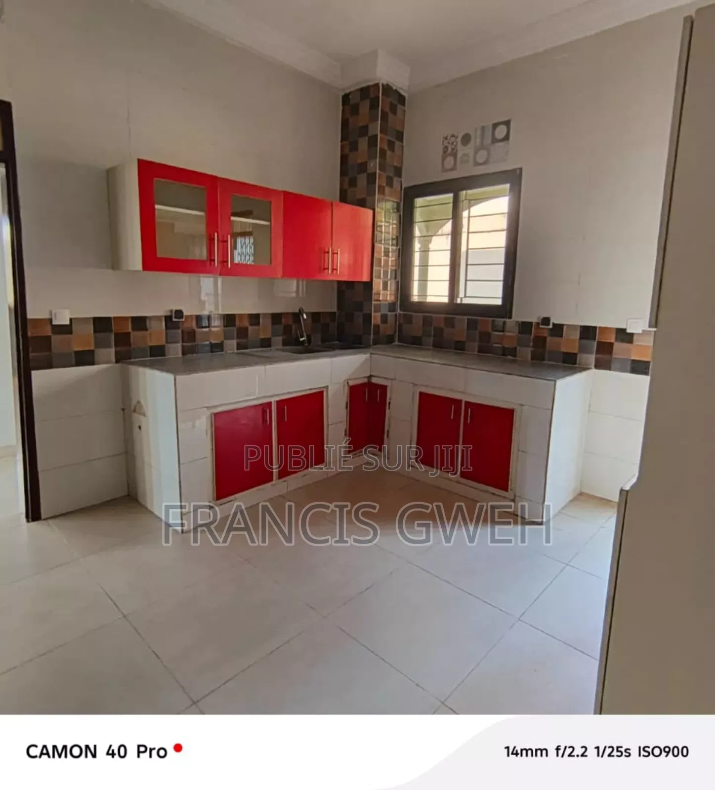 4chbre Duplex dans Francis Gweh, Cocody à Louer