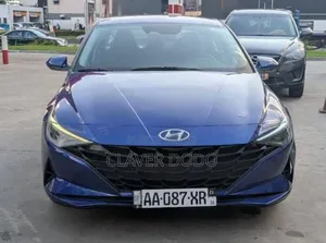 Hyundai Elantra 2022 Blue