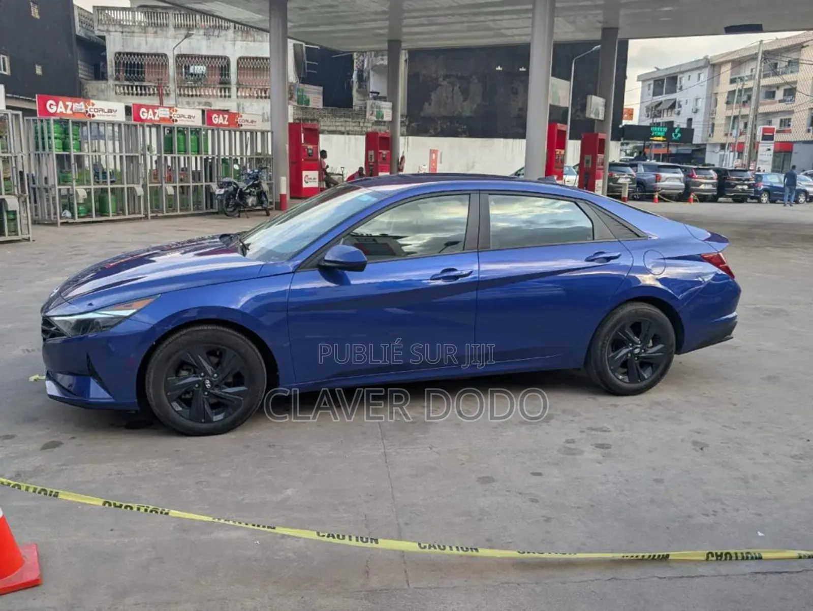 Hyundai Elantra 2022 Blue
