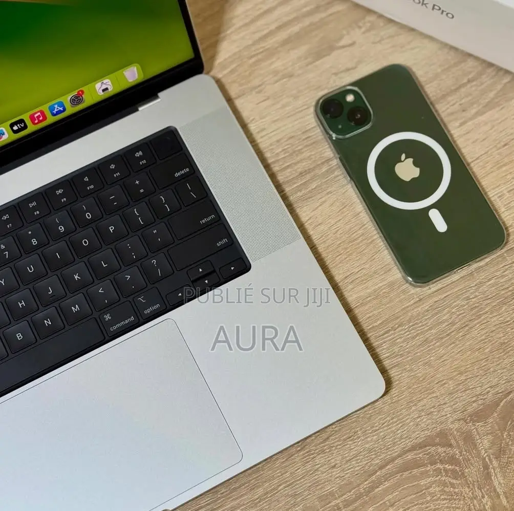 New Apple MacBook Pro 2021 M1 64GB Apple M1 Max SSD 2T