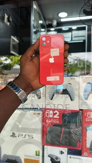 Apple iPhone 12 64 GB Rouge