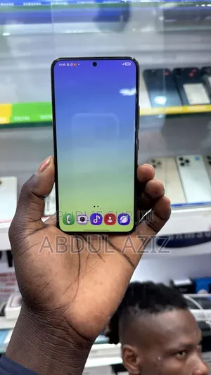 Samsung Galaxy S22 5G 128 GB Black