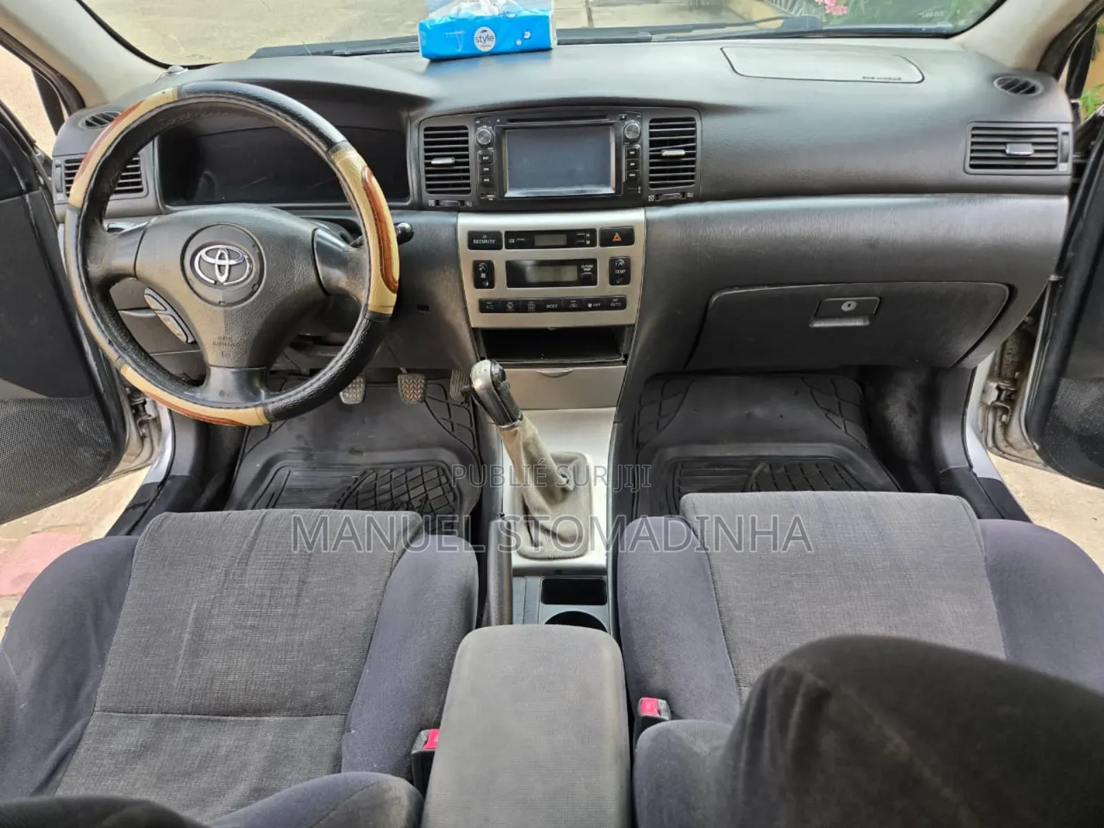 Toyota Corolla 2005 Gris