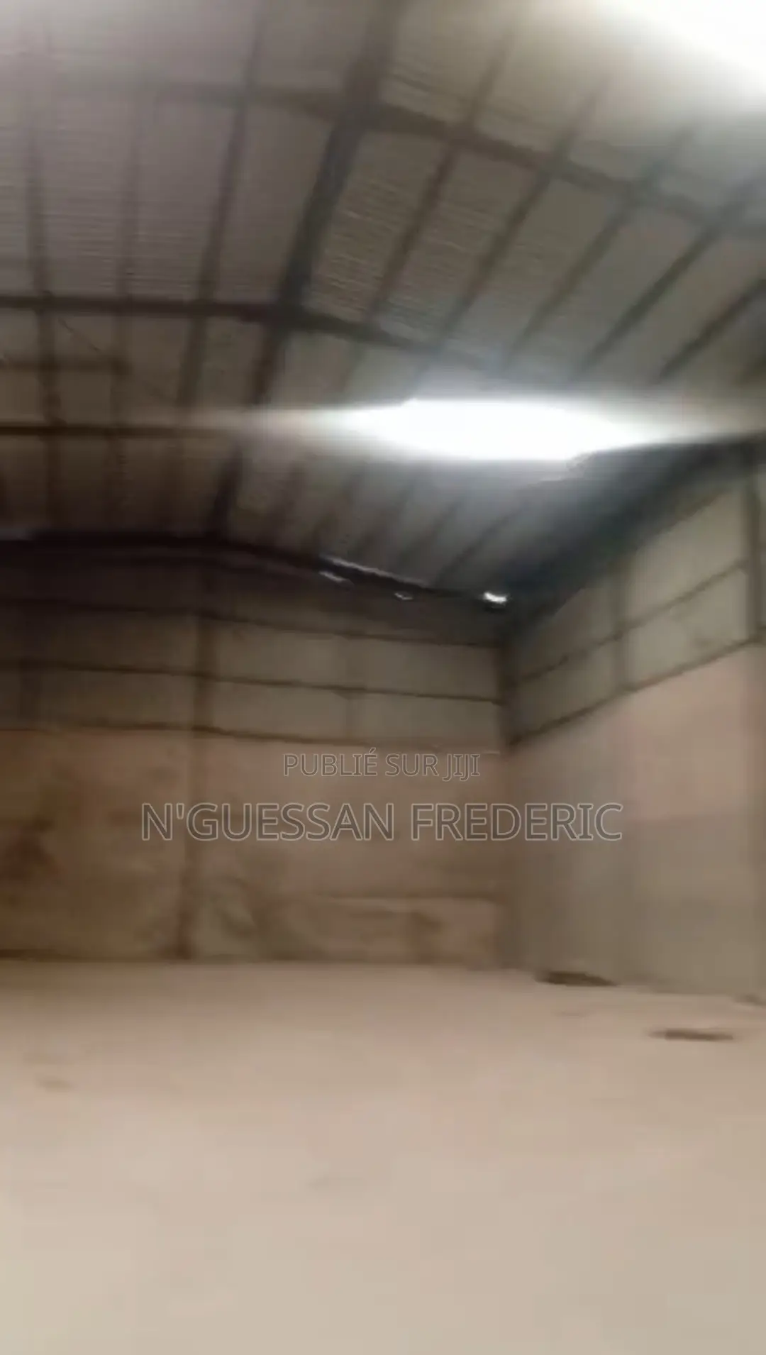 Entrepôt 1500m2 À Louer À Yopougon Zone Industrielle